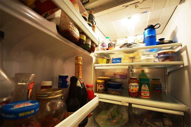 Alimentos mal almacenados en el refrigerador