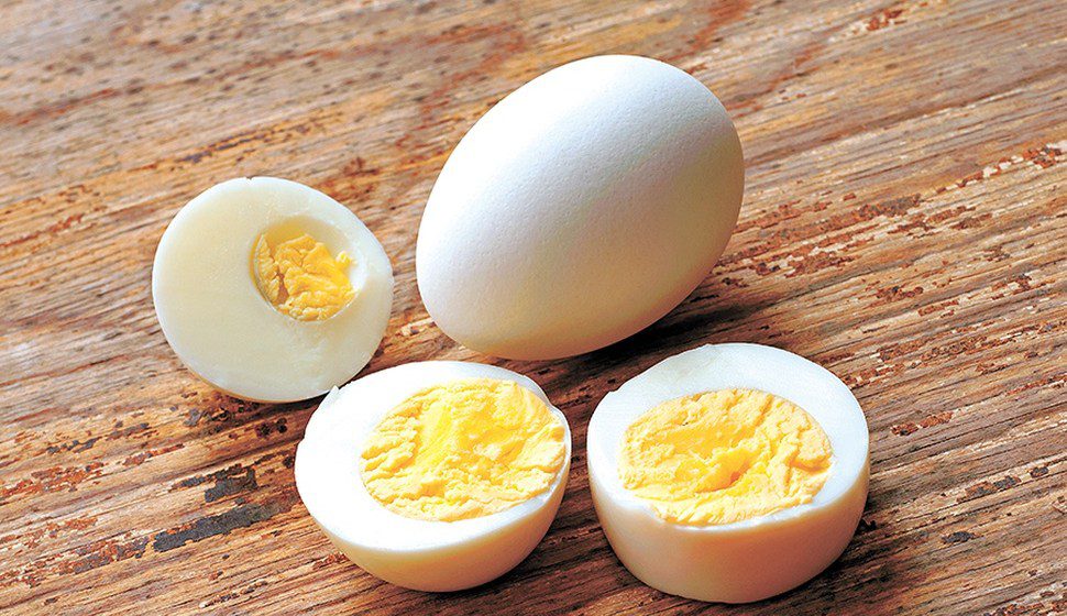 Variedad de alimentos que influyen en el huevo
