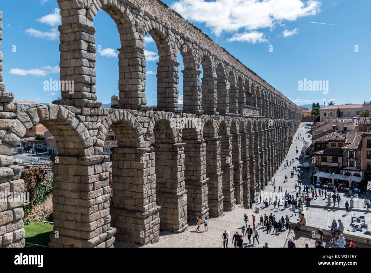 Ruinas de acueducto romano en Segovia, España