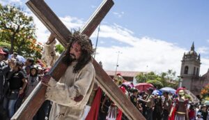 Qué fiestas celebran los cristianos: Principales celebraciones religiosas